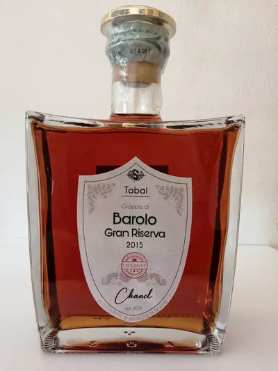 GRAPPA  BAROLO E LIMITATA  2015