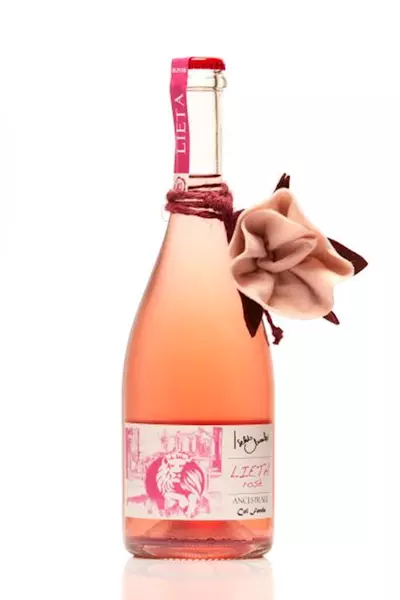 Lieta rosè ancestrale colfondo